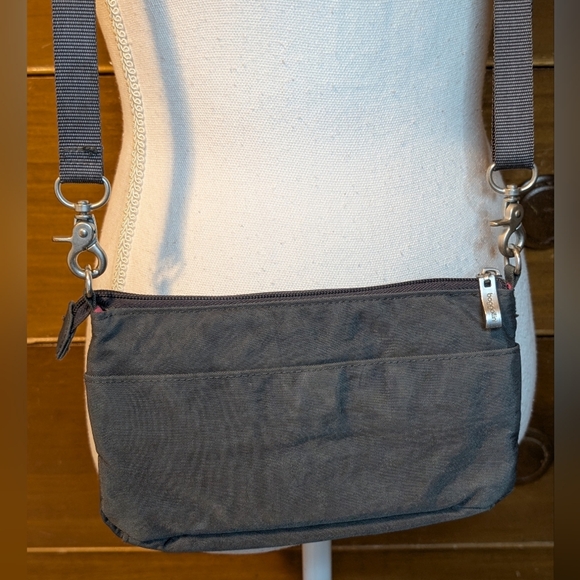 BAGGALLINI Nylon Gray Crossbody Bag Travel Purse - Picture 7 of 12